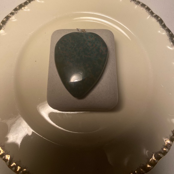 💛 Vintage Beautiful rare even pattern, heart shaped natural blood stone. - Picture 3 of 6